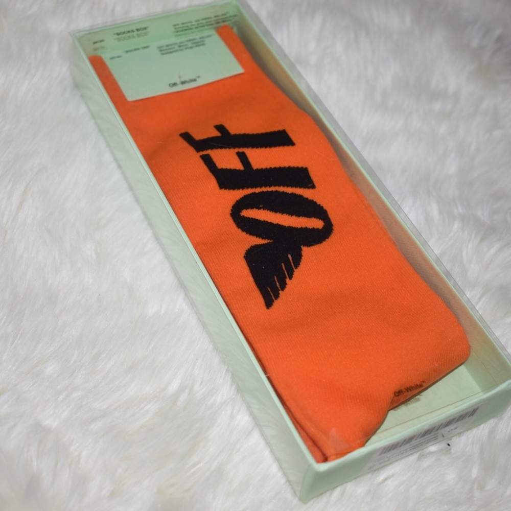 2019 Off-White “wings” Socks in Neon Orange